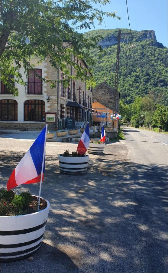 Des Gorges Au Viaduc